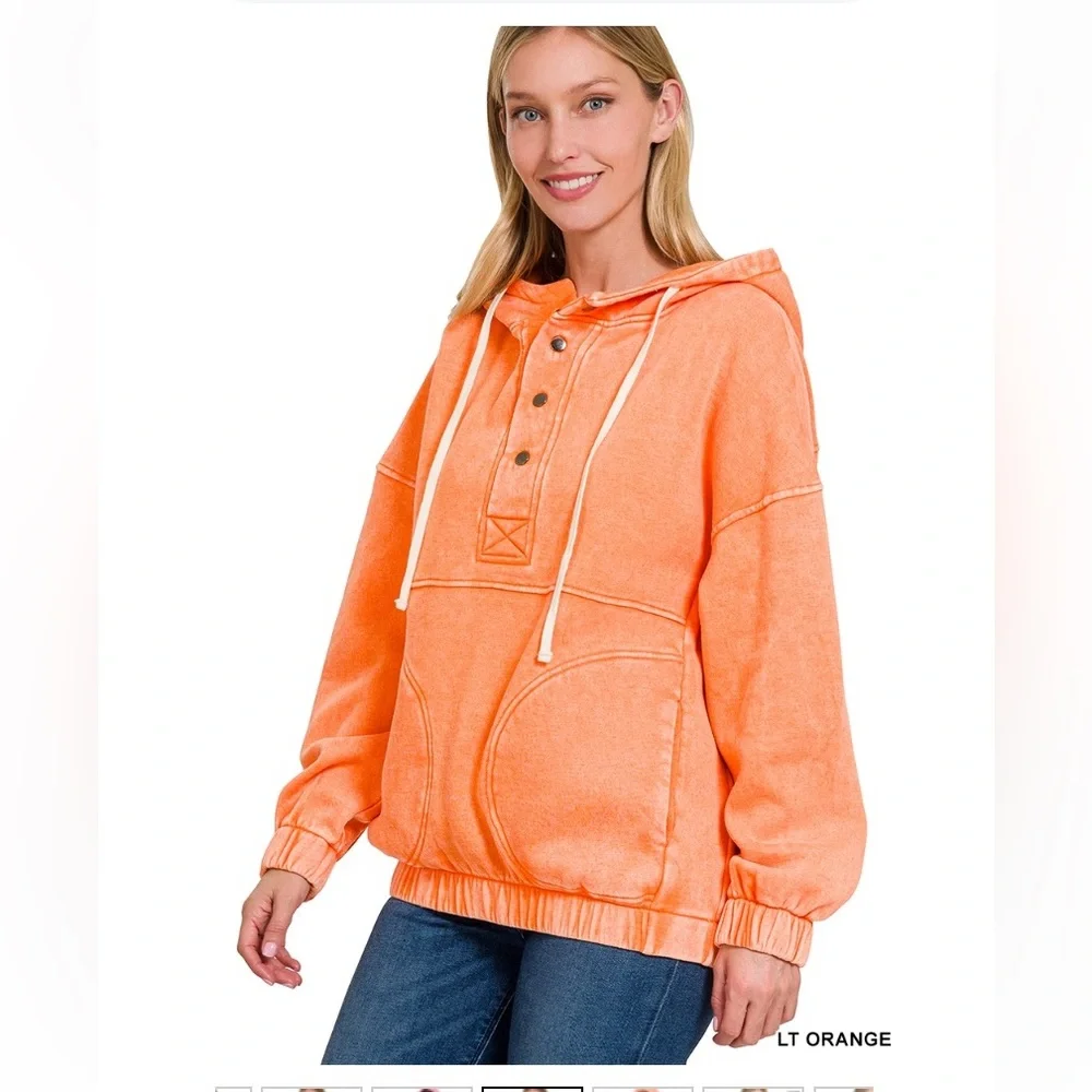 101  9 colors ❤️ ZENANA ACID WASH FLEECE
OVERSIZED POCKET HOODIE - Picture 4 of 16
